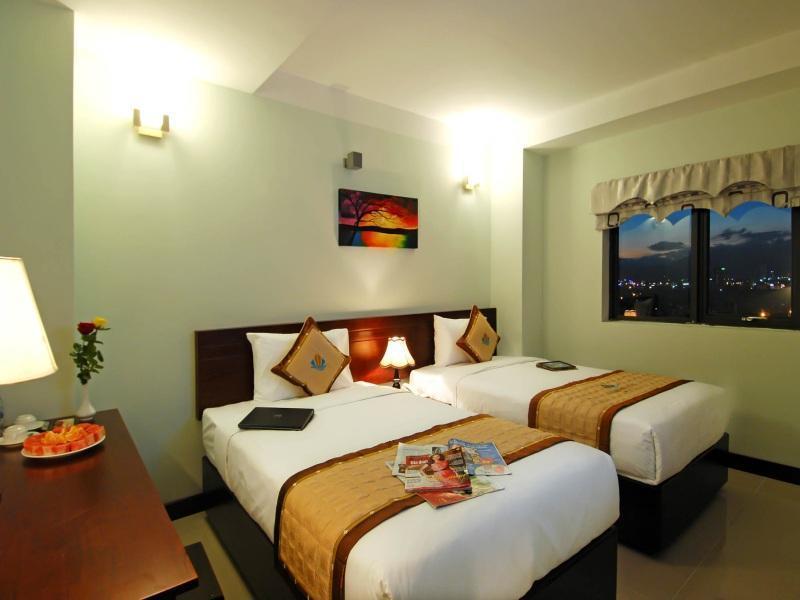 Luna Diamond Hotel Danang Exterior photo