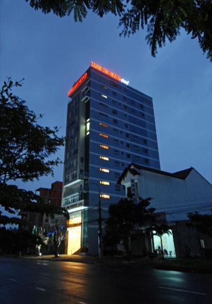 Luna Diamond Hotel Danang Exterior photo