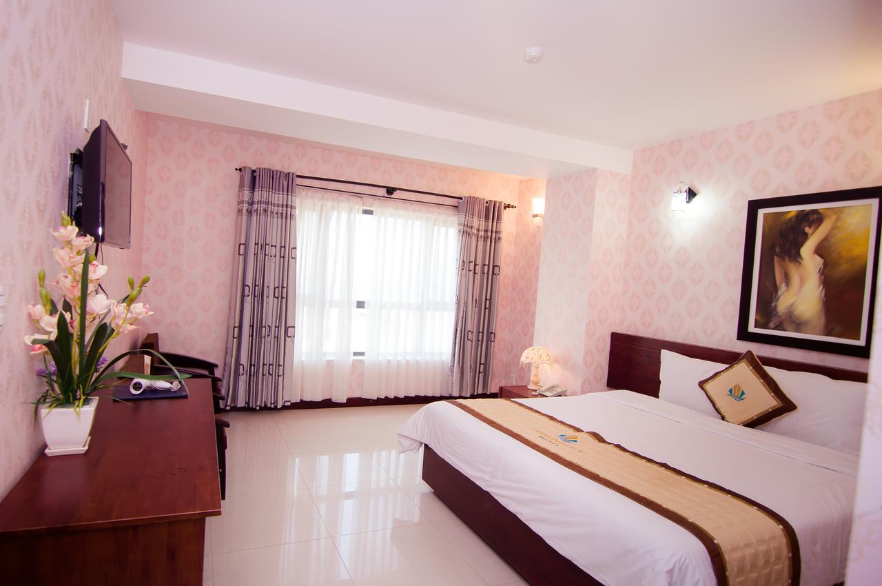 Luna Diamond Hotel Danang Exterior photo