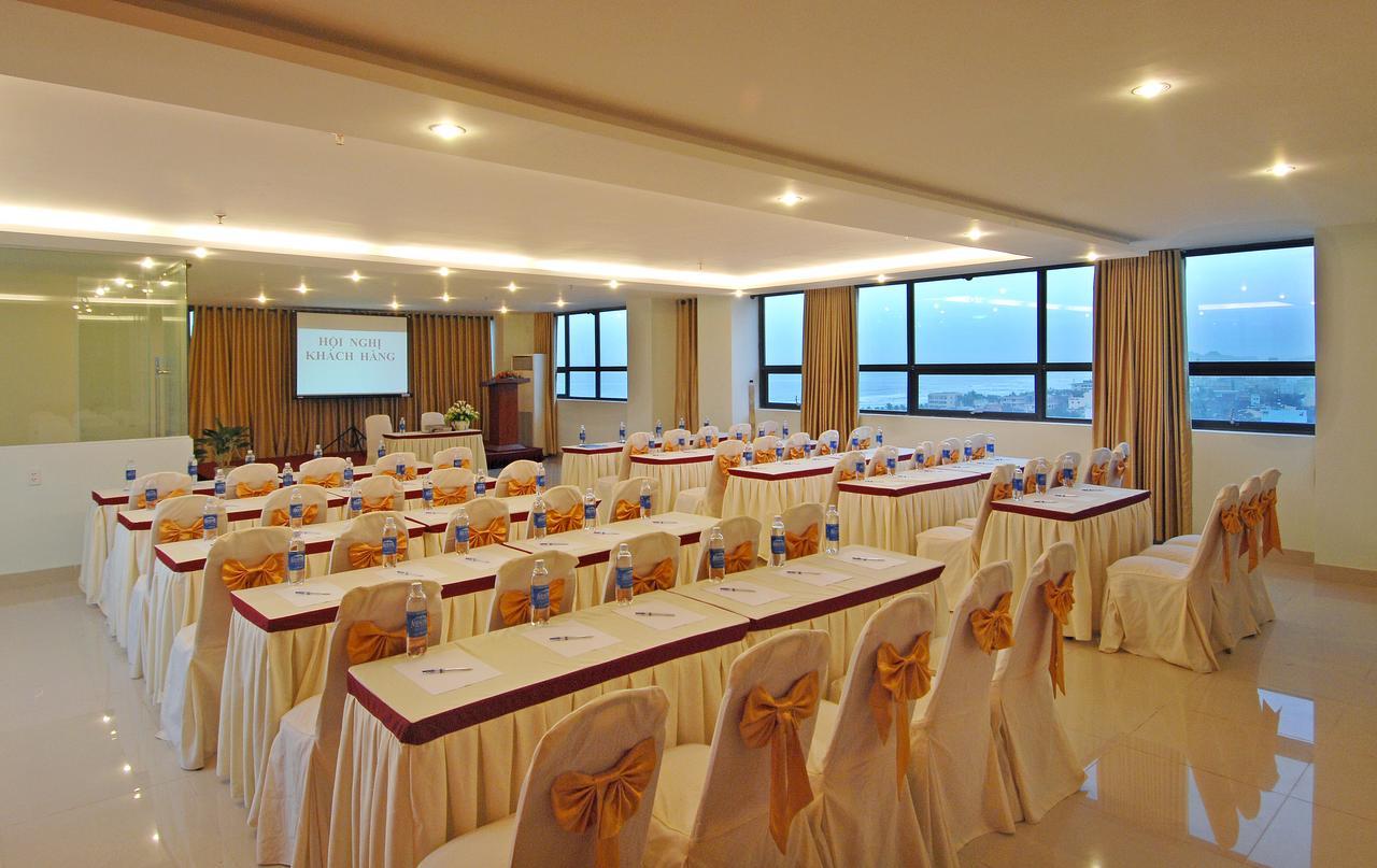 Luna Diamond Hotel Danang Exterior photo