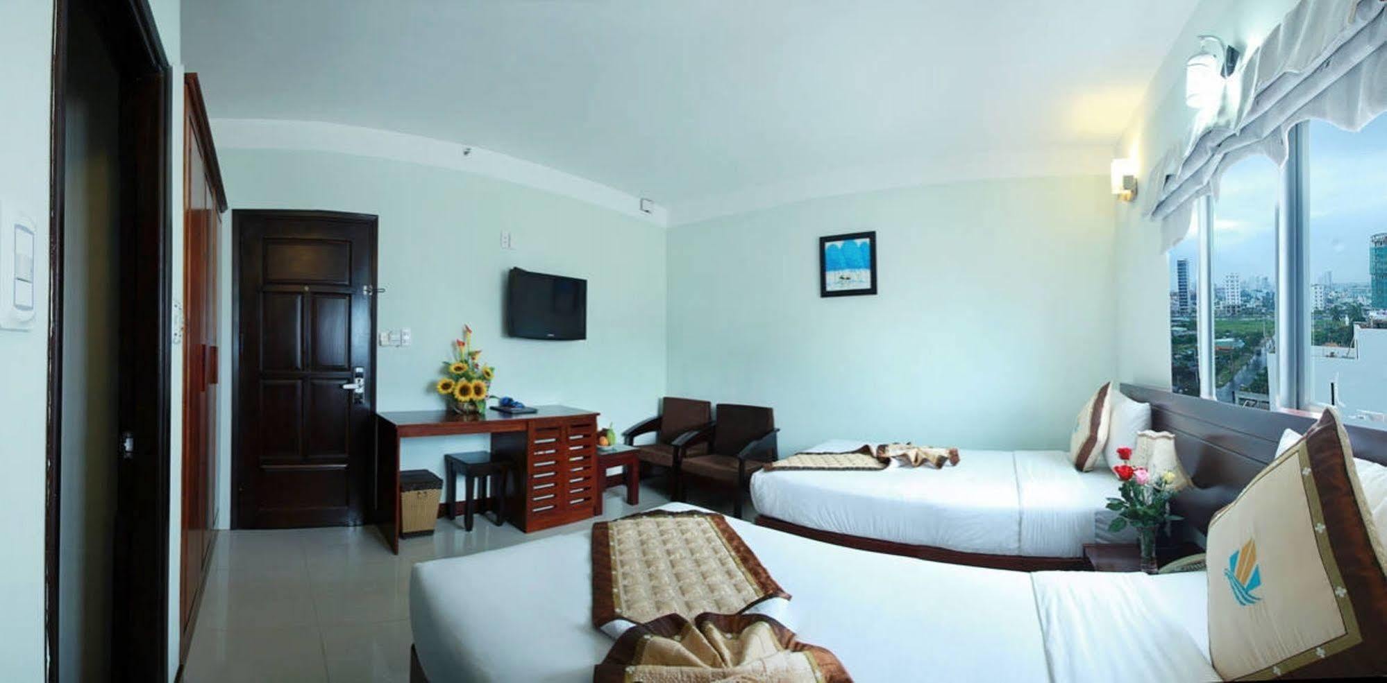 Luna Diamond Hotel Danang Exterior photo