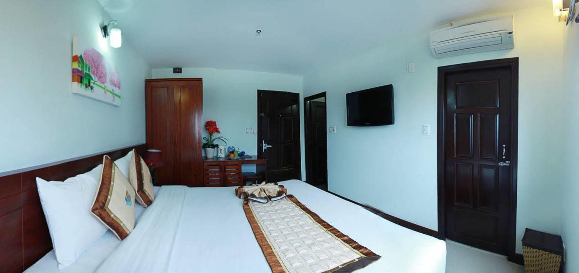 Luna Diamond Hotel Danang Exterior photo