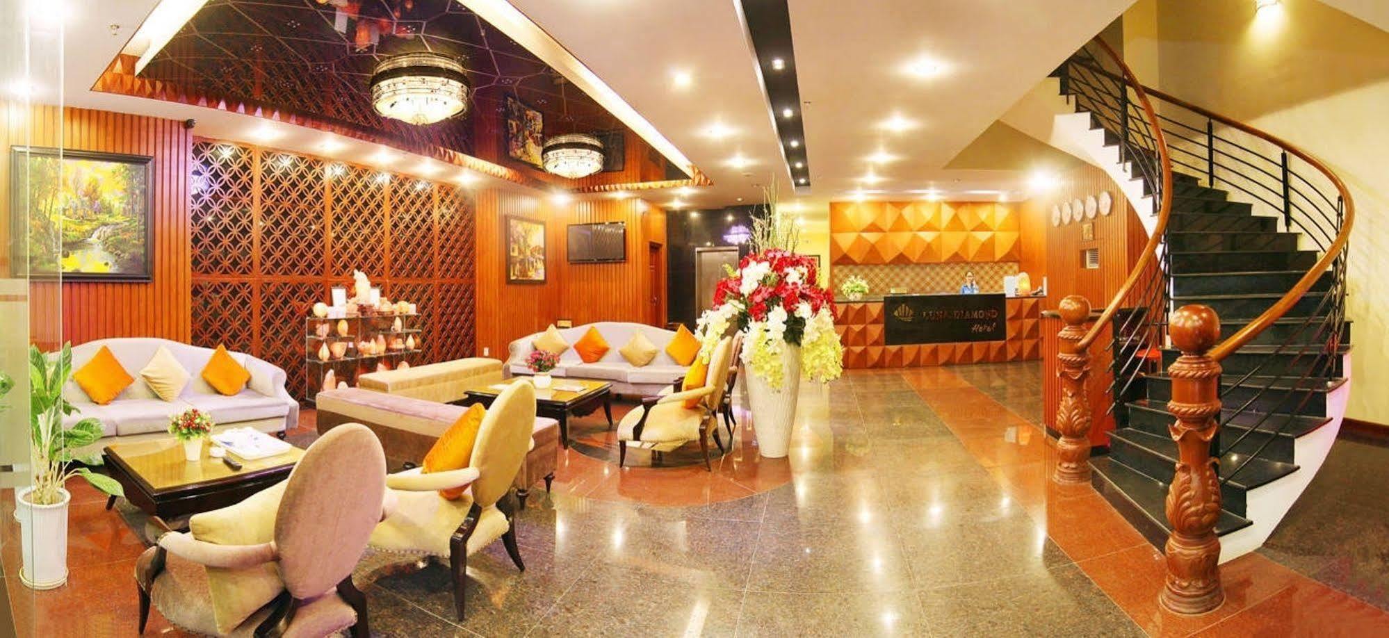 Luna Diamond Hotel Danang Exterior photo