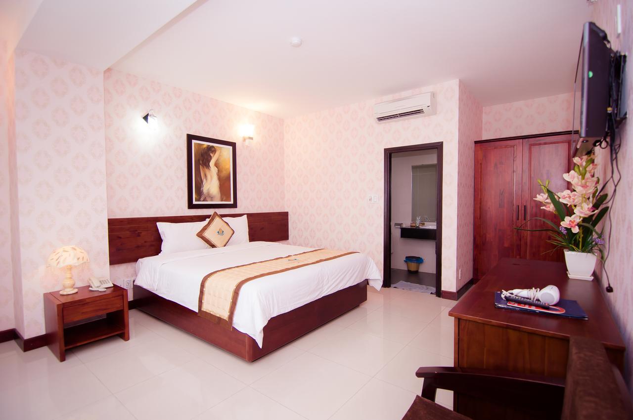 Luna Diamond Hotel Danang Exterior photo